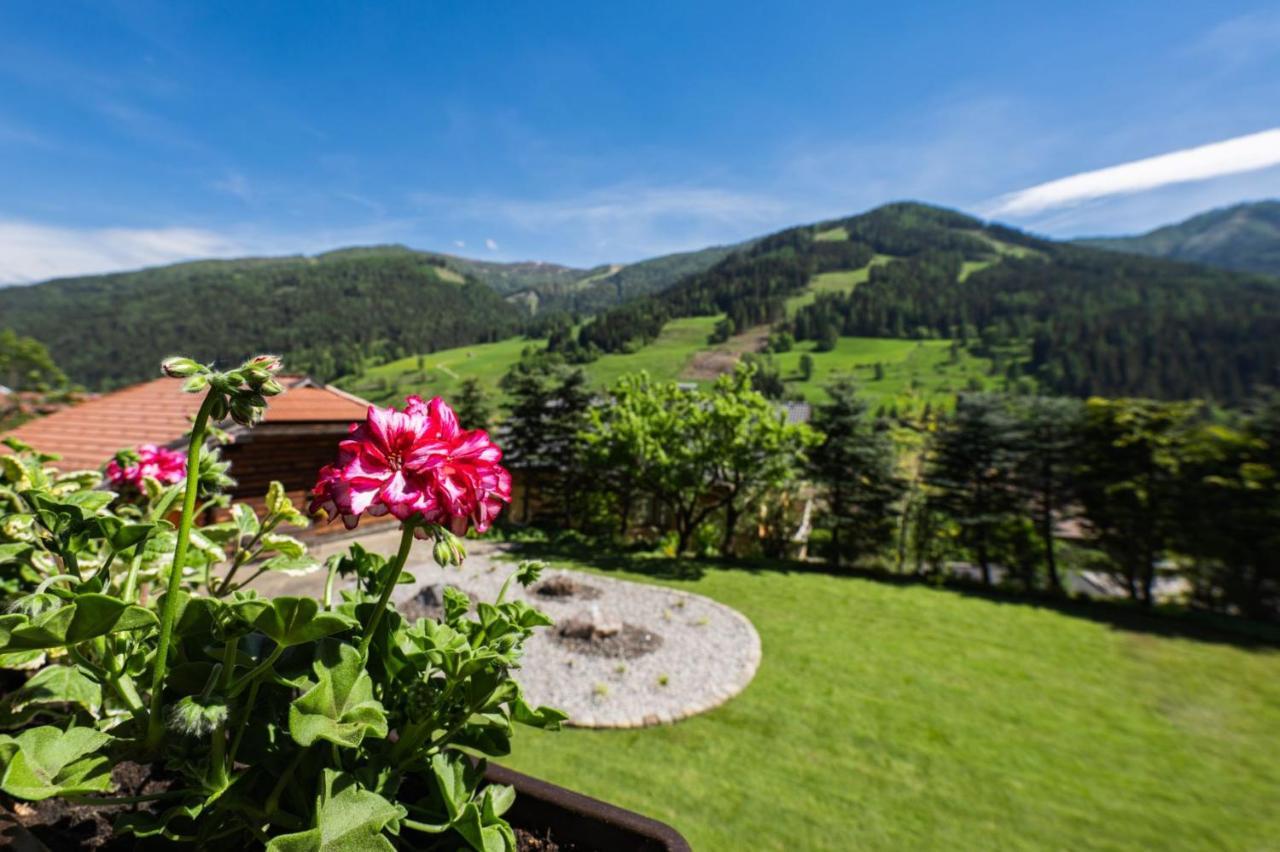 Apartamento Biochalet Maerkl Bad Kleinkirchheim Exterior foto
